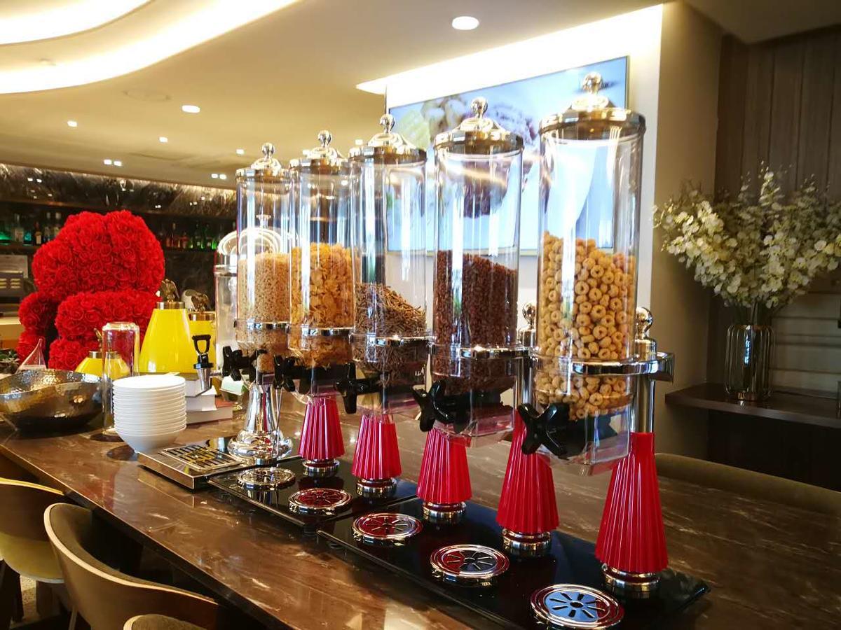 Qingdao U Hotel Buitenkant foto